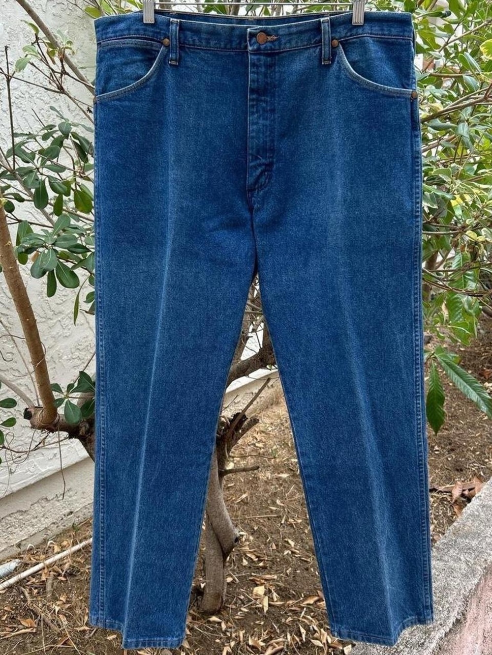 Vintage 1990s Wrangler Medium Wash Straight Leg Jeans 40x30 Made in USA